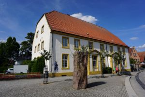 Ehemaliges Amtsgericht / Stadtbibliothek