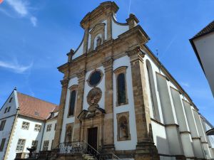 Franziskanerkirche und Kloster