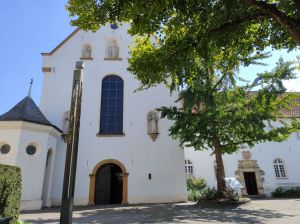 Franziskanerkirche und Kloster