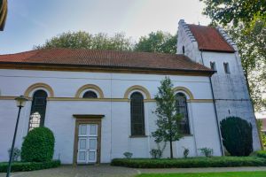 Kirche St. Johannes der Täufer