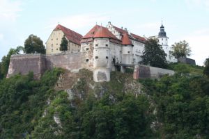 Schloss Hellenstein