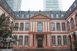 Thurn und Taxis Palais