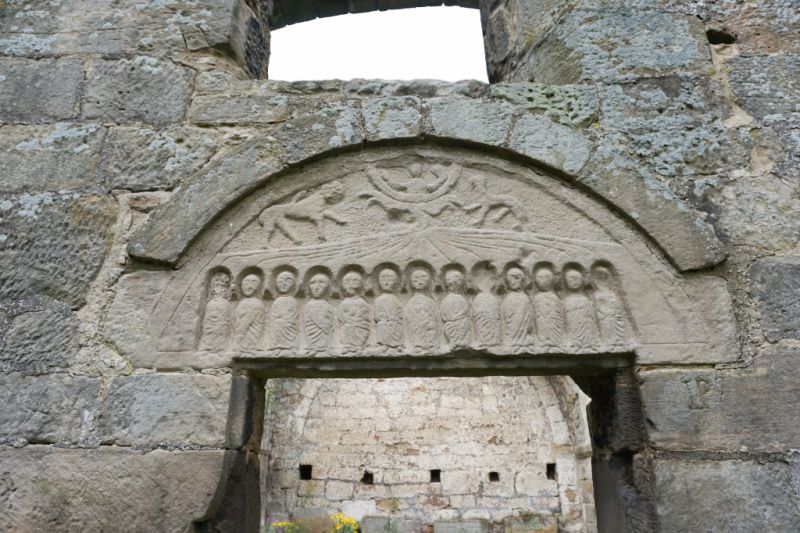 Tympanon Kirchenruine Alt-Rhoden